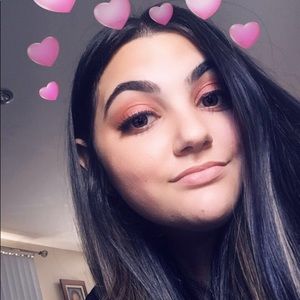 Meet your Posher, Alessia